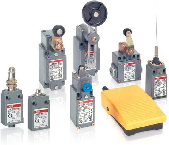 Выключатель конечный LS40P11B11, 1SBV010511R1211 в Архангельске